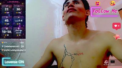 ETanjiro_cute live from Colombia