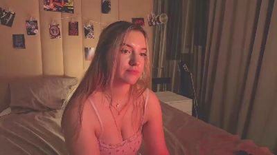 ElizebethLysiak live from United States