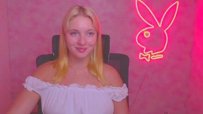 Ella_you live from Germany