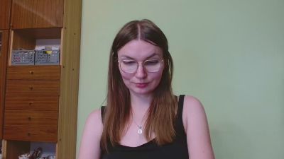 EllyHEARTx live from Germany