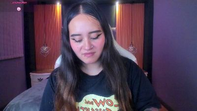 Emmajones9 live from Colombia