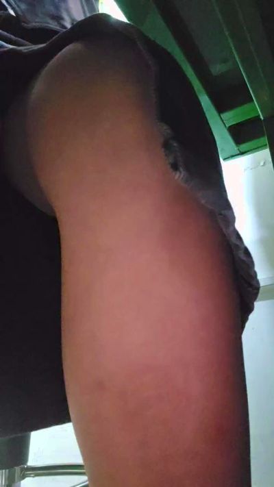 Estefanii_R live from Colombia