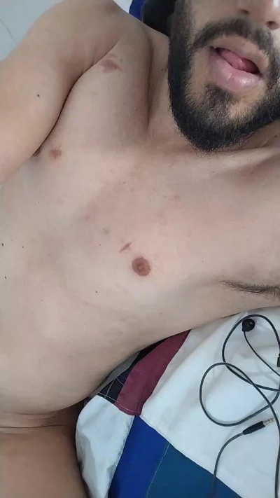Gatosafadohot live from Brazil