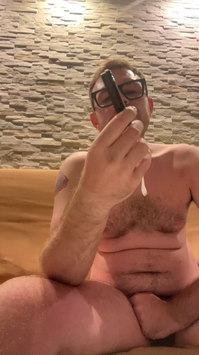 Giorgio9_ live from Italy