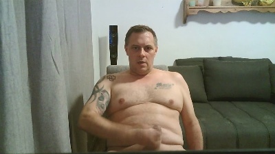 Hornysexy79 live from Belgium