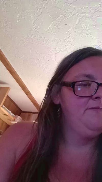 Hornyslut666 live from United States