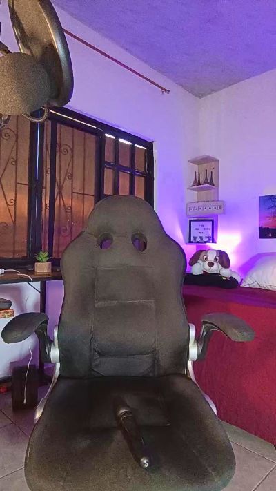 I_AM_CHARLY live from Colombia