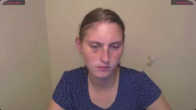 IlariaDex_ live from United States