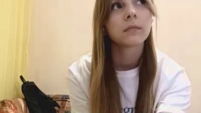 IsauraStrizich live from France