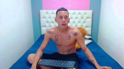 JakeWeist live from Colombia