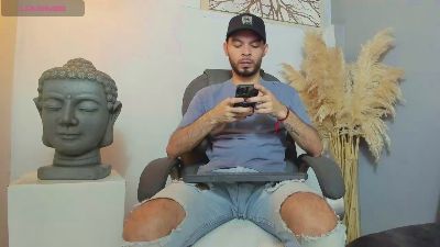 Jhon_Emerson live from Colombia