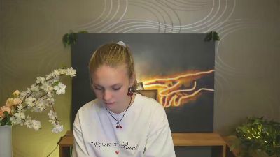 JonieJavellana live from France