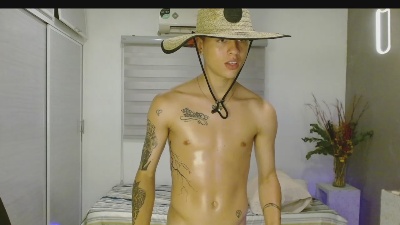 Julian_stonee1 live from Colombia