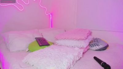 Karlyy_rios live from Colombia