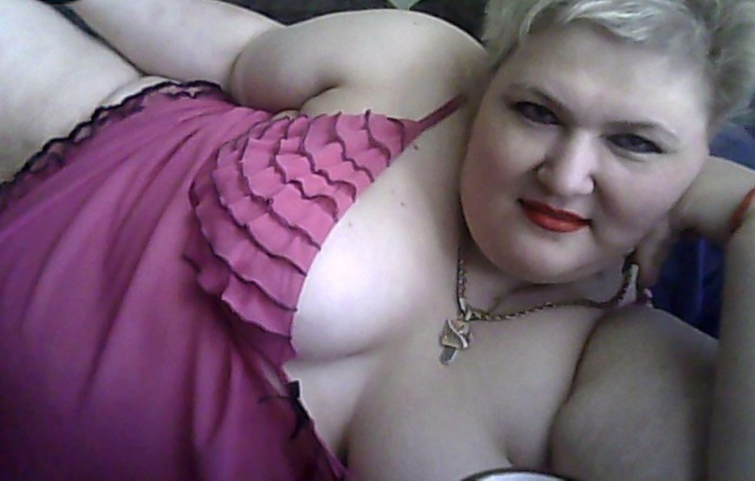 LanaCat555 live from Ukraine