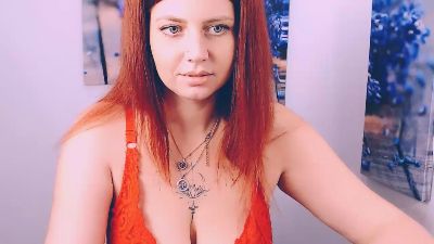 Lizy_Love live from United States
