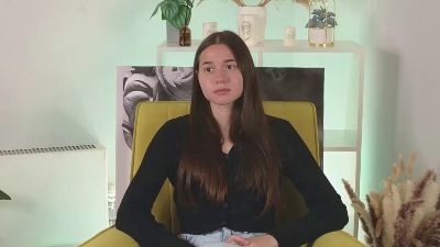 MelisaSherief live from France
