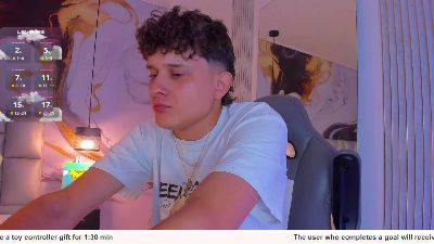 Nathan_Bluee live from Colombia