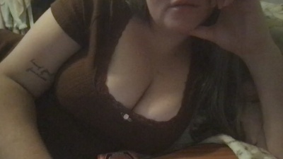 NaughtyLotie726 live from United States