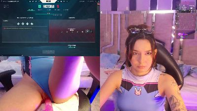 NicoleFerrel live from Italy