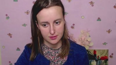 Nikolleta__ live from United States