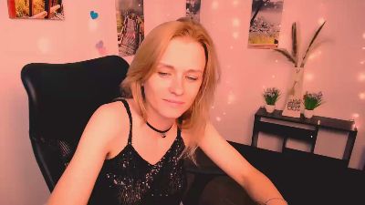 PeppyMia live from Poland