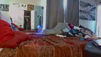 PhifeDog live from United States