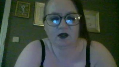 TaliaXxXx live from United Kingdom