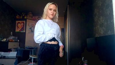 TamieLeavell live from United States