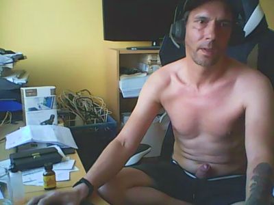 TangaTyp live from Germany