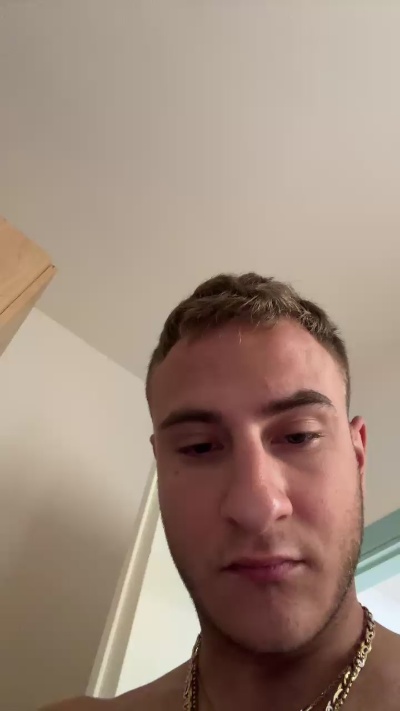 Tano_02 live from Italy