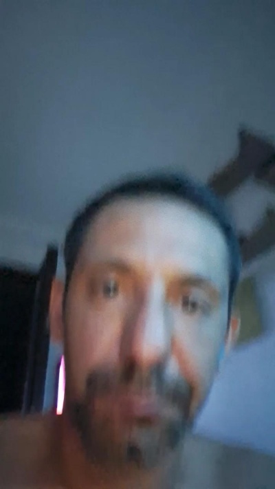 Thommybigcock live from Italy
