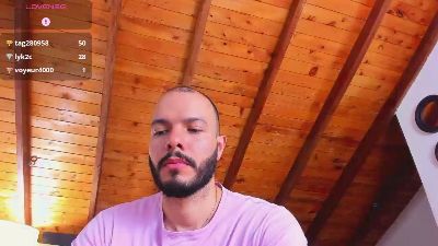 Tom_Bailey live from Colombia