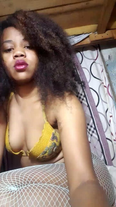 Valedes22 live from Madagascar