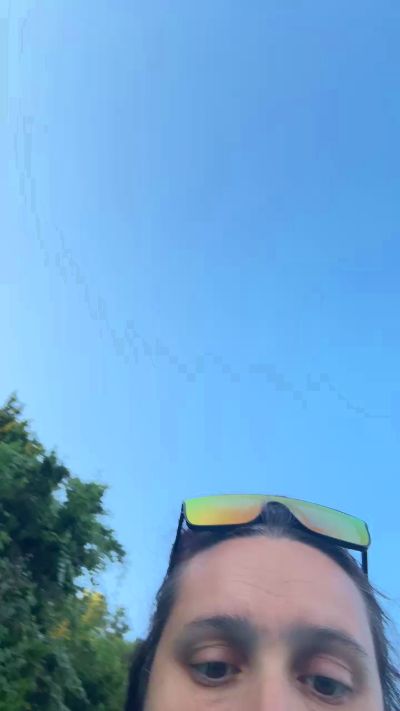Wet_girl_323 live from United States