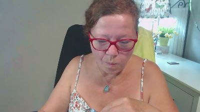 adele69sexy live from Germany