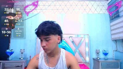 alex_474 live from United States