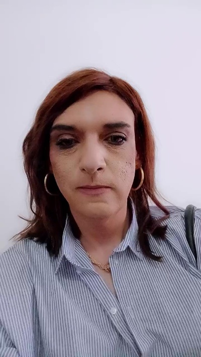 annemargot1 live from Brazil