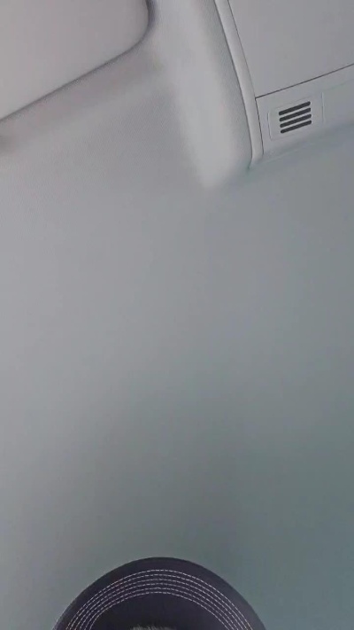axelblows live from Germany