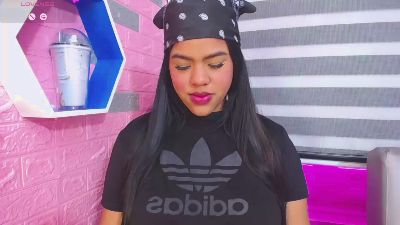 candykush_ live from Colombia