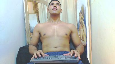 drake_cerra live from Colombia