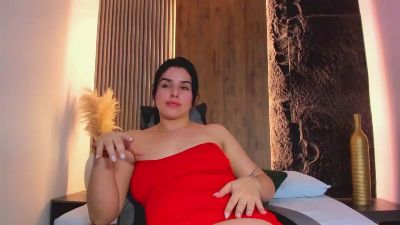 evelin_lopezz live from United States