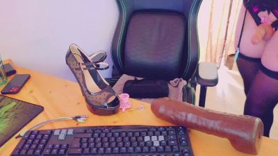 femboy_teqmia live from Austria