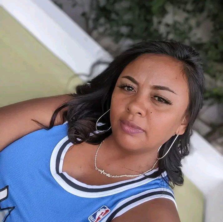 freyakelly live from Madagascar