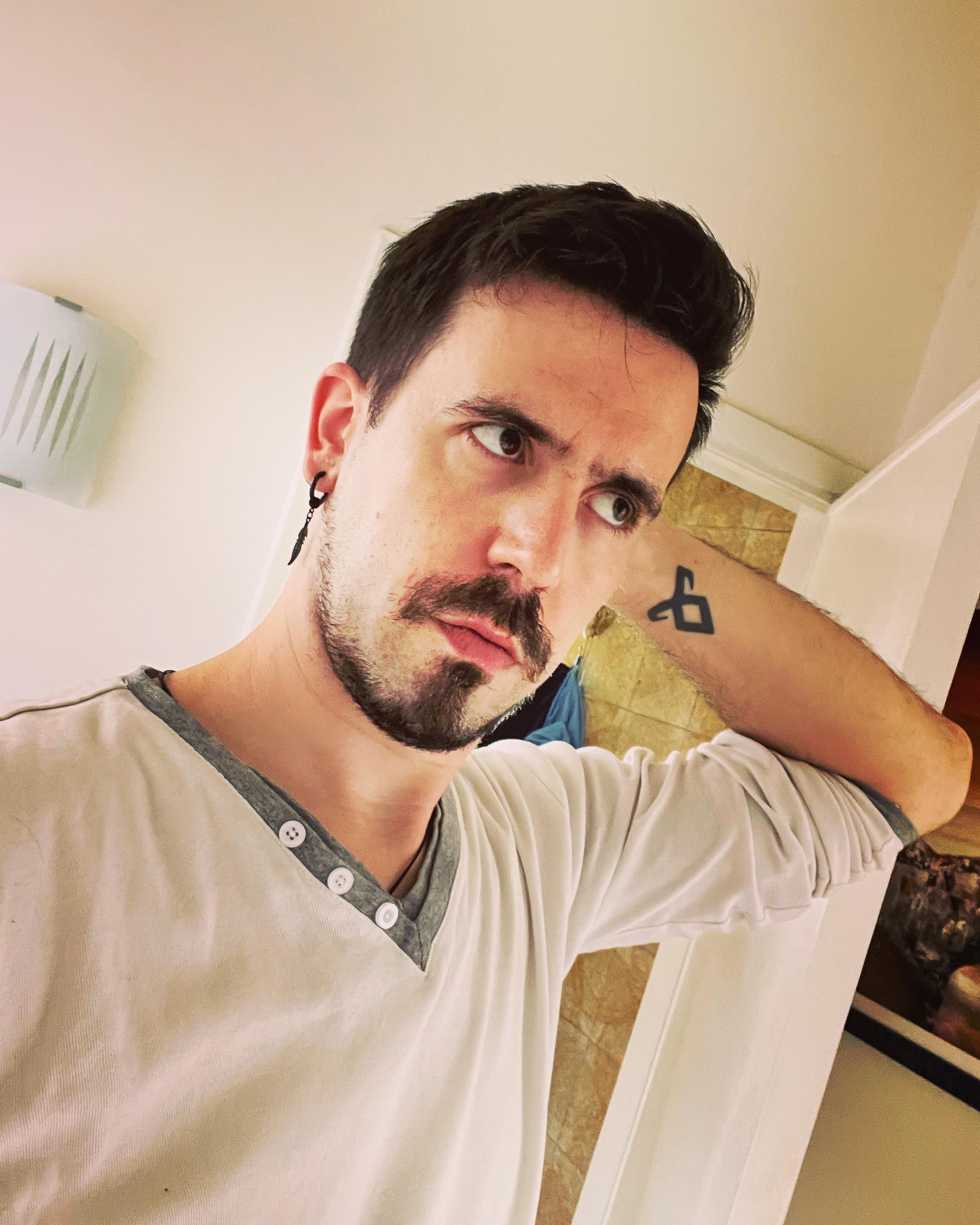 giuly89sexy live from Italy