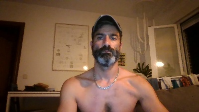 hotreds live from Spain