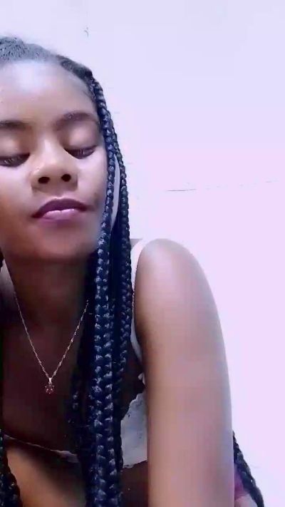 jhanie2 live from Madagascar