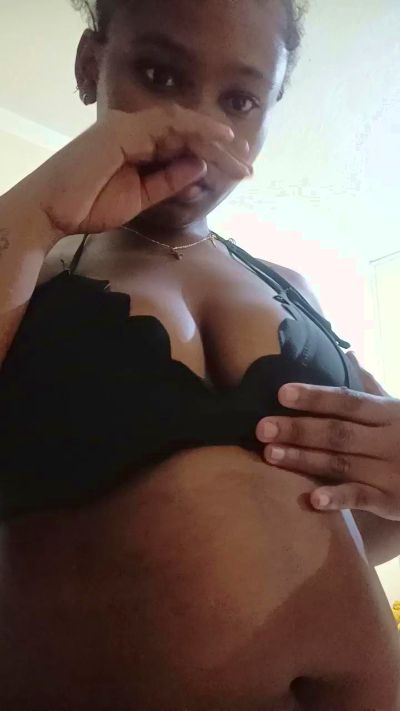 johane7 live from Madagascar