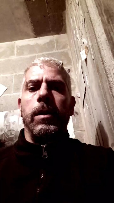 joker1842 live from Italy