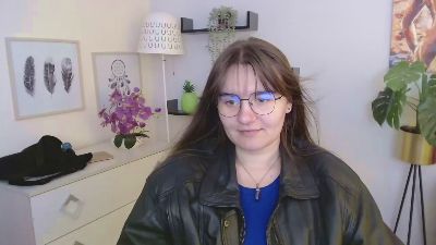 julie_sensual live from Germany